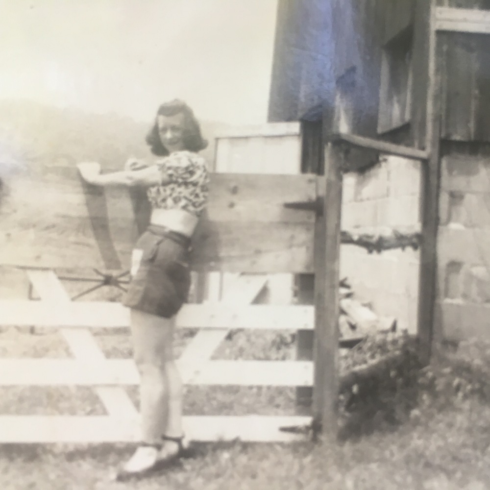 Meet your Posher, Stephanie